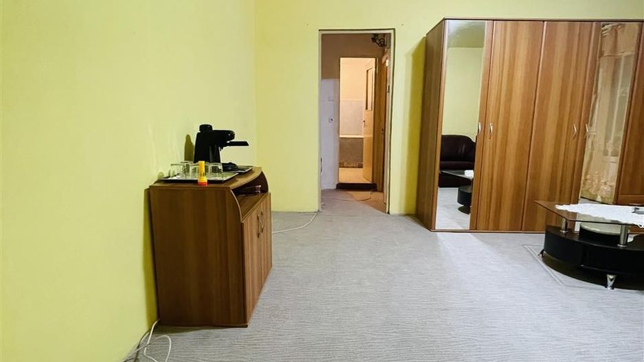 Apartament cu 2 camere semidecomandat Rogerius - Poză 4