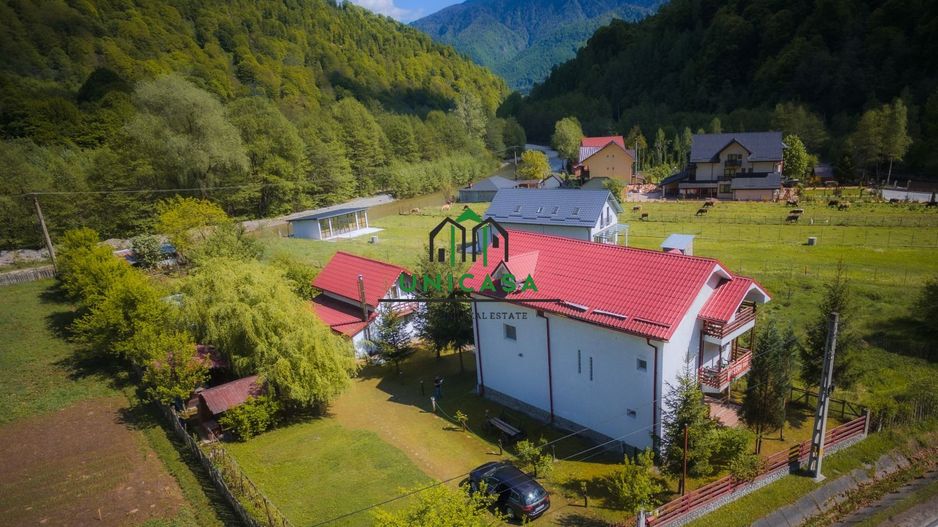 Casa - Pensiune - Malaia - Poză 4