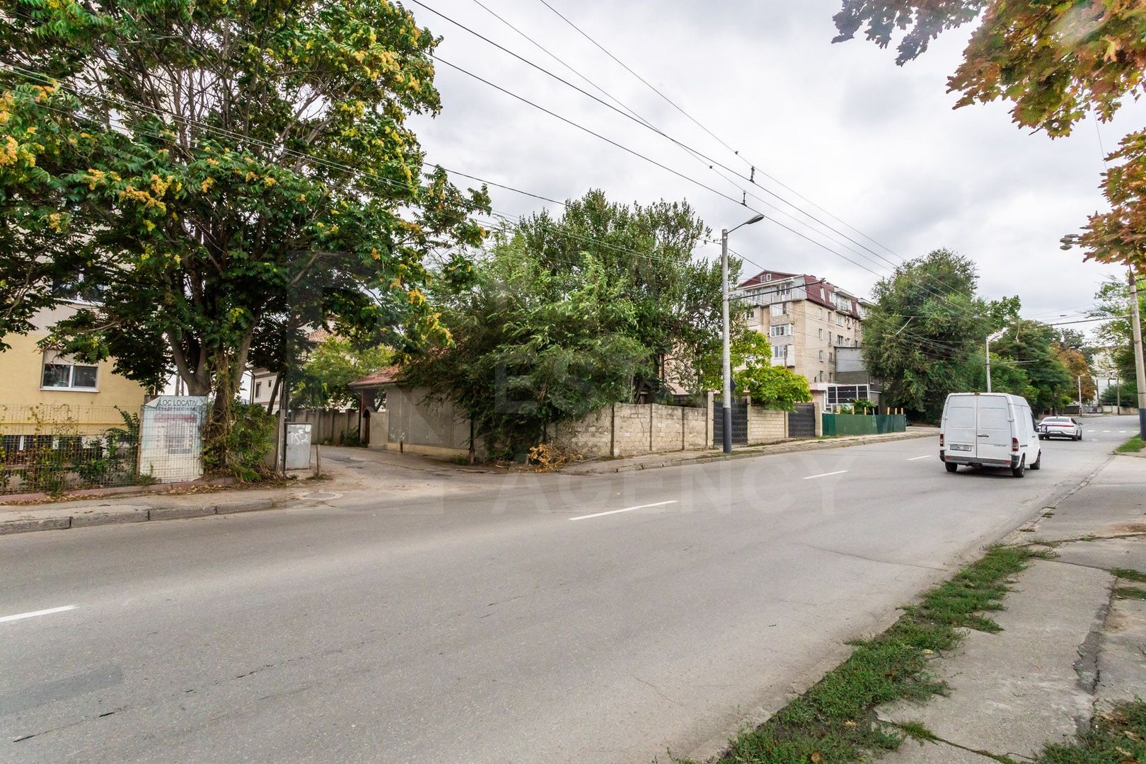 Casa vinzare 100mp, 2,3ari - Poză 1