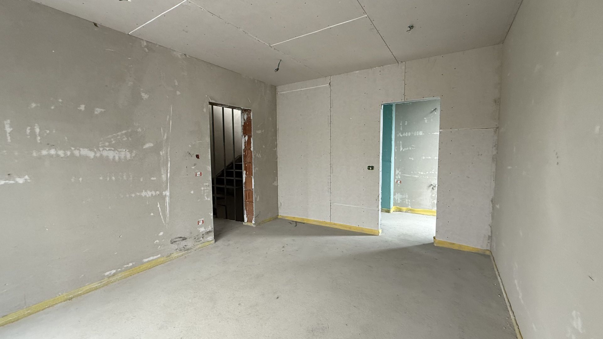 PROIECT DEOSEBIT - Poză 4