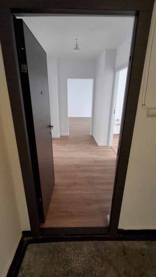 APARTAMENT RENOVAT SPATIOS  METROU ZONA NERVA TRAIAN - Poză 2