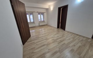 2 Camere in Vila | 1986 | Curte Privata 100M | Ion Mihalache - Poză 3
