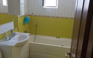 Etaj 2-Apartament 3Camere/Decomandat 70mp bloc din 1982-Zona Nicolina 1! - Poză 1