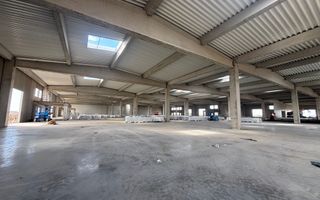 Spatiu de productie si depozitare 885 mp - Poză 9