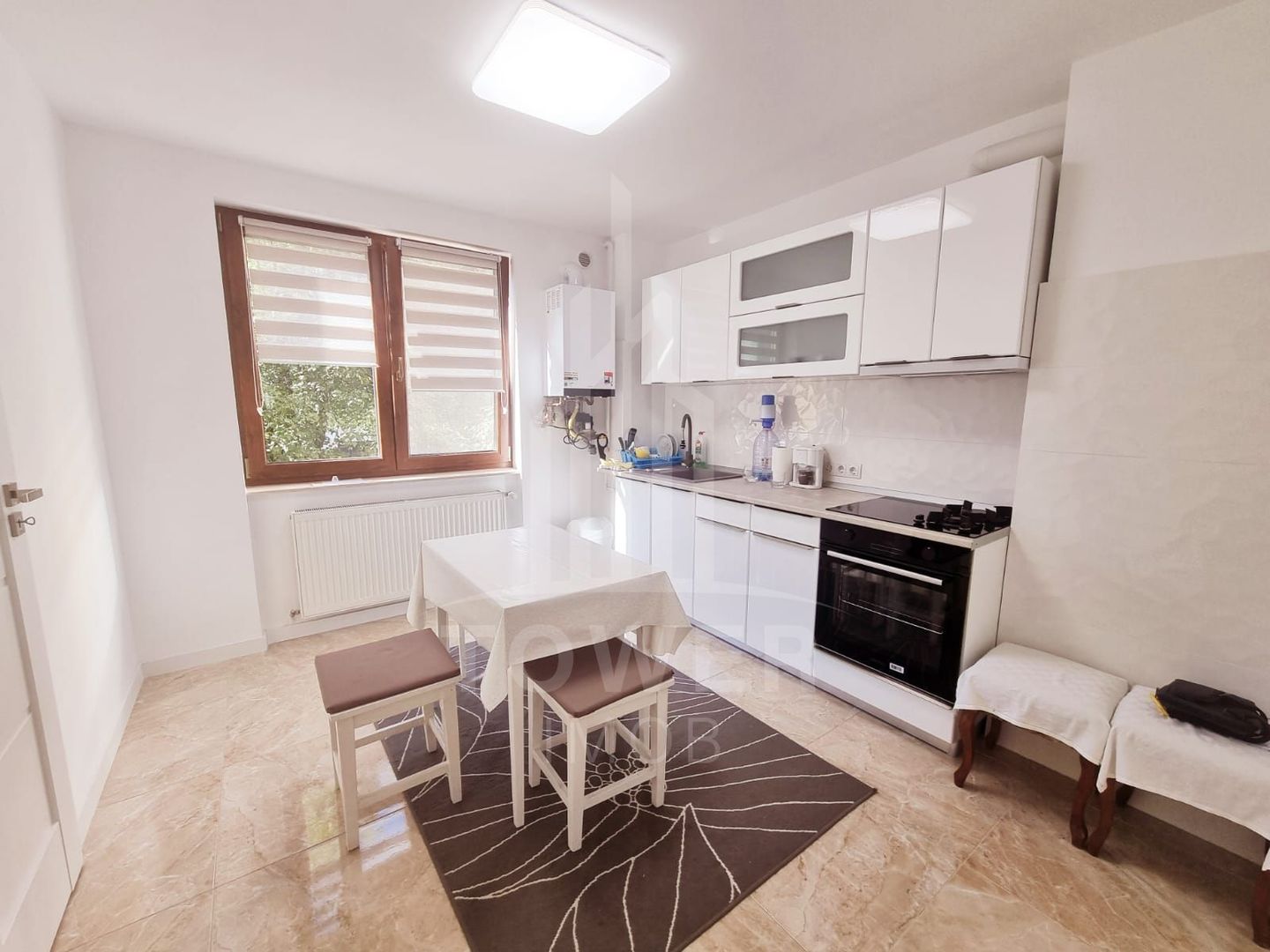 Apartament 3 camere de vânzare | Zona Ștrand-Sibiu - Poză 3
