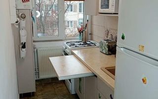 Apartament 3 camere Dacia cu centrala - Poză 4