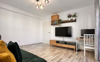De vanzare apartament cu 3 camere | Sanpetru - Poză 2