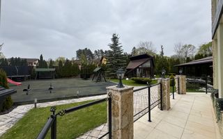 Pensiune deosebită în Bran || priveliște panoramică, facilitati premium - Poză 44