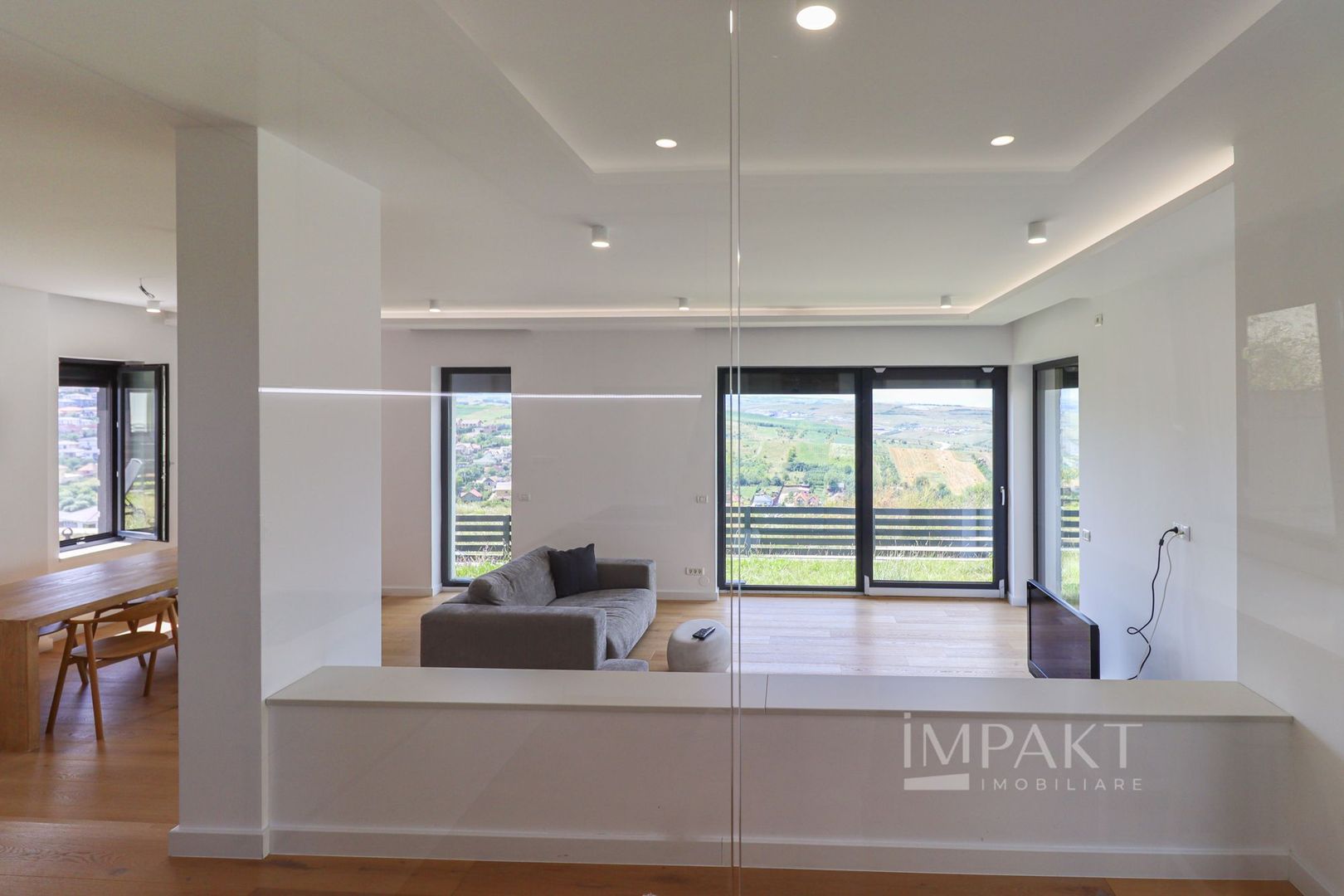 Casa individuala superba, amenajata in stil scandinav Dezmir COMISION 0% - Poză 15