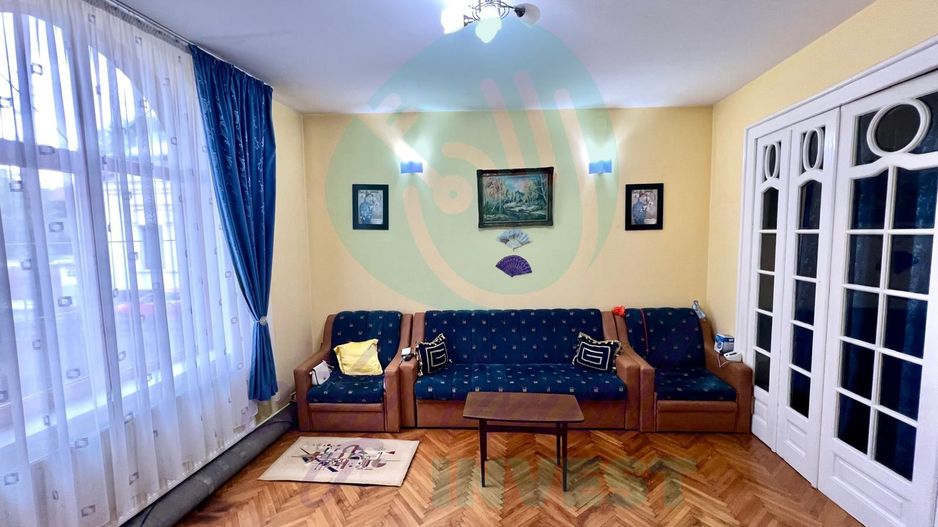 Apartament în vilă interbelică Unirii – Carol | | Curte | Ideal cabinet/birou - Poză 8