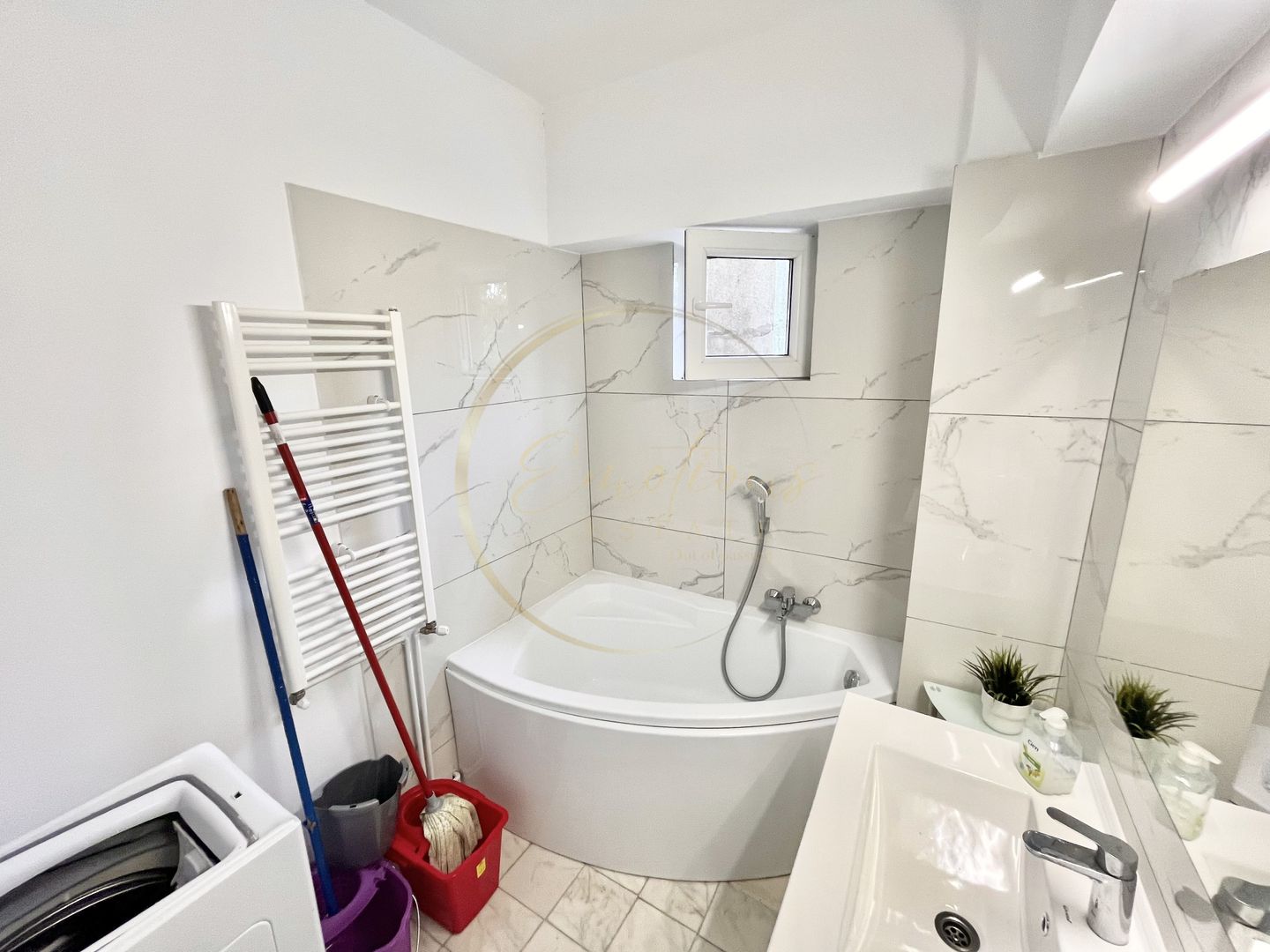 Apartament 4 camere de închiriat – zona Aradului - Poză 13