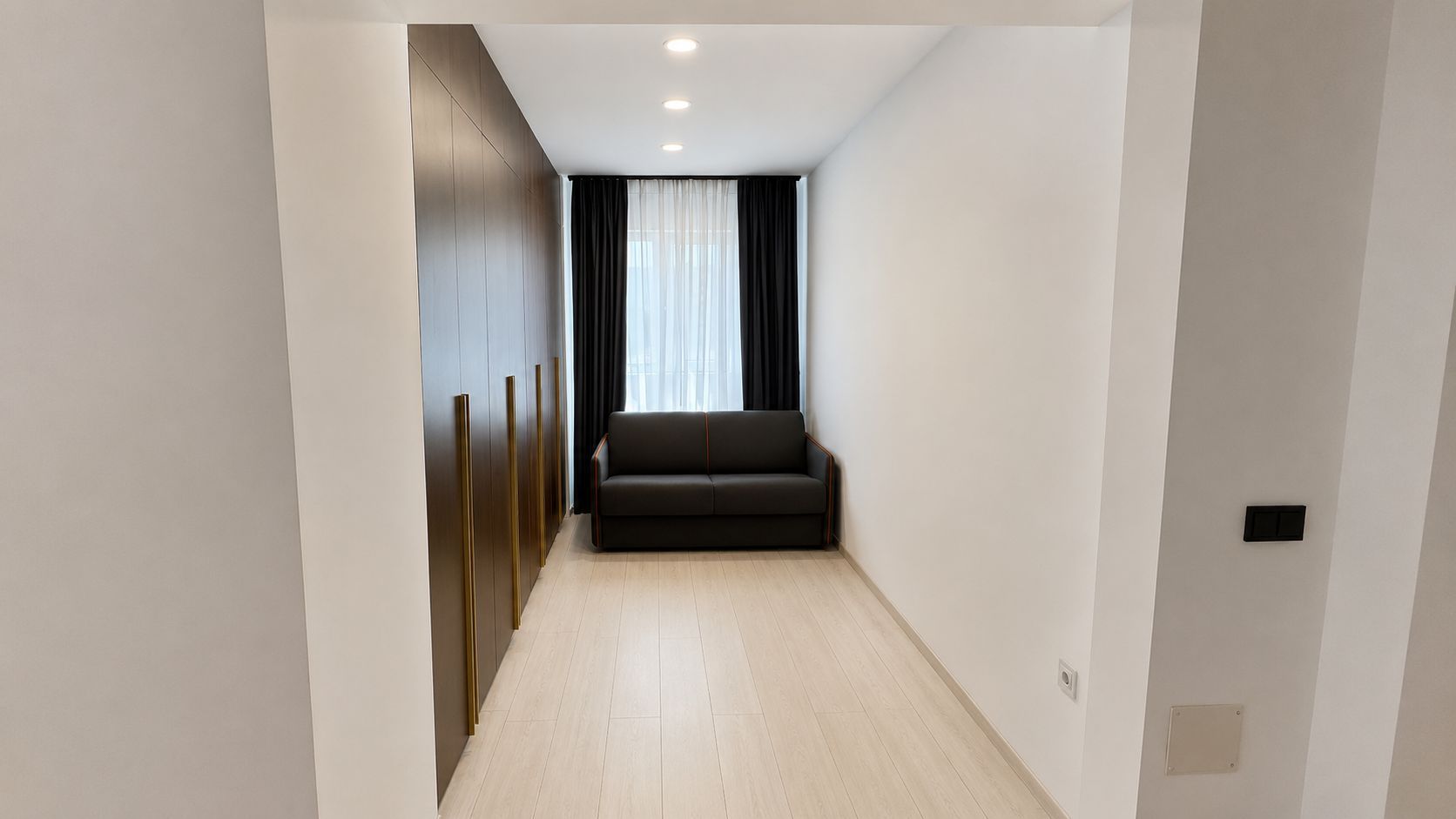 Apartament premium cu 4,5 camere  | 3 locuri de parcare subterane | Tractorul - Poză 12