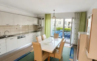 Apartament de închiriat – 3 camere, 2 băi, 72 mp - Poză 18
