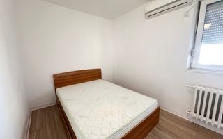 Apartament  cu 3 camere | Spitalul Judetean - Poză 1