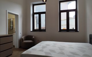 Vanzare | proprietate ultracentrala | studio + ap.2 camere | Oradea - Poză 15