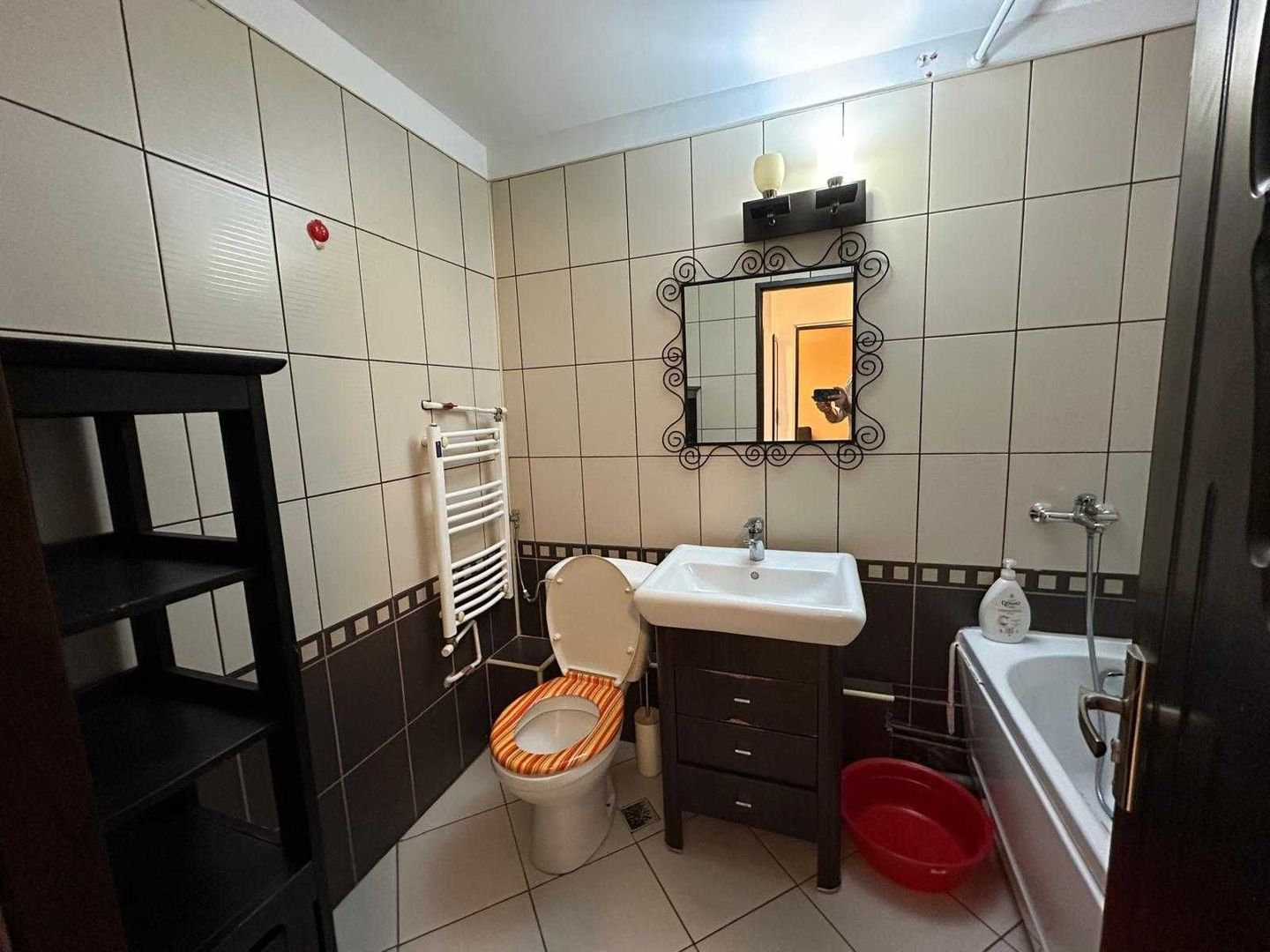 Garsoniera spațioasa – Mihail Sebastian - KAUFLAND - Poză 4