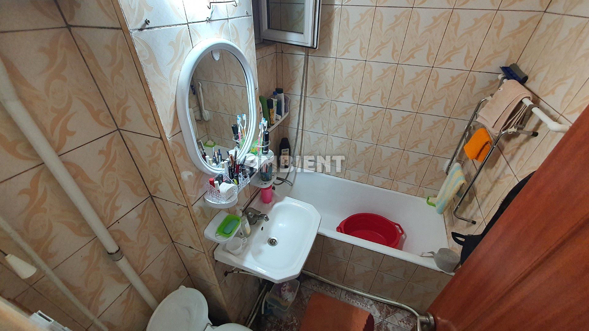 Apartament 2 camere, parter, zona CENTRU; - Poză 4