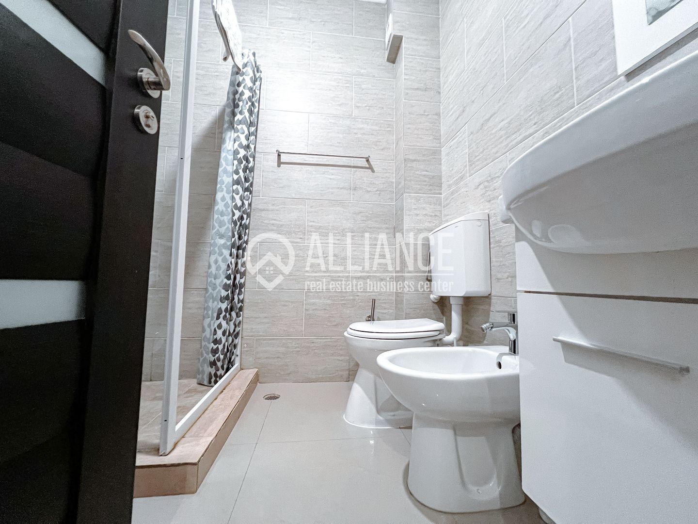 MAMAIA NORD(COD 05) Studio Elegant si Curte Proprie la Malul Marii! - Poză 14