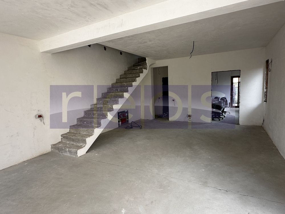 VANZARE  VILA  P+ 1 CONSTRUCTIE  2024 CHITILA - Poză 2