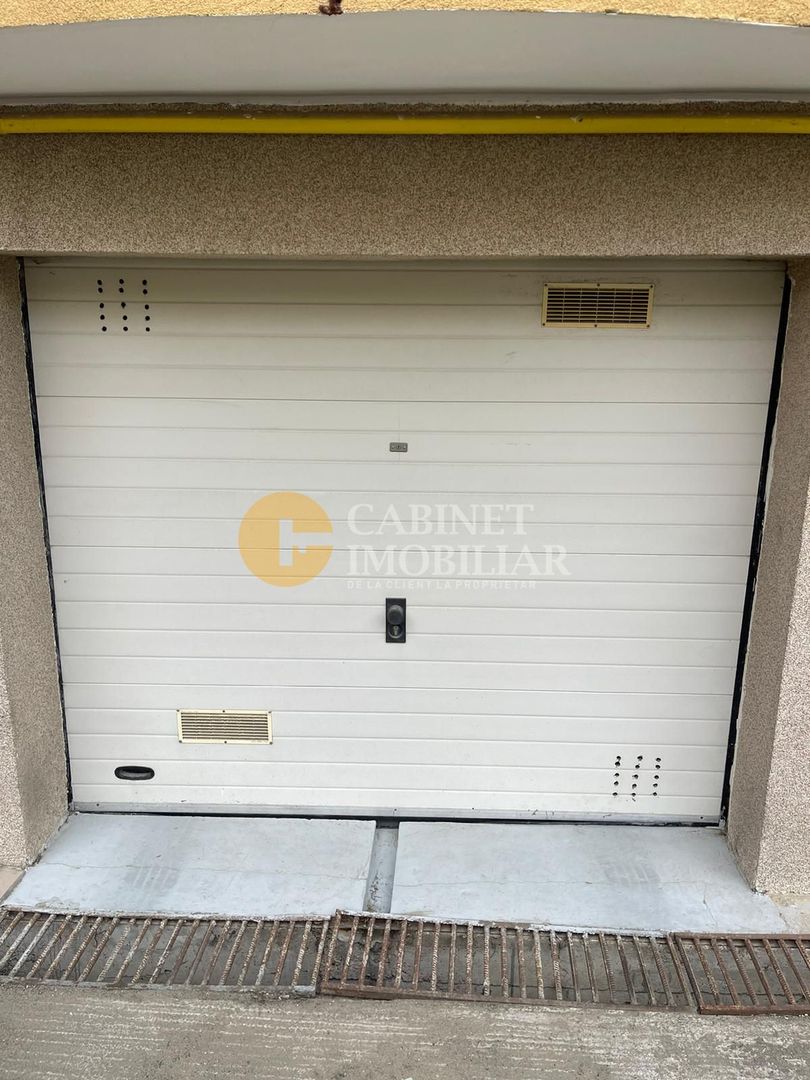 APARTAMENT 3 CAMERE DECOMANDAT - PACURARI - Poză 3