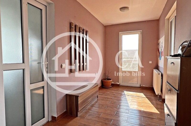 Casă cu 3 camere de închiriat la curte comună, în zona străzii Clujului, Oradea - Poză 8