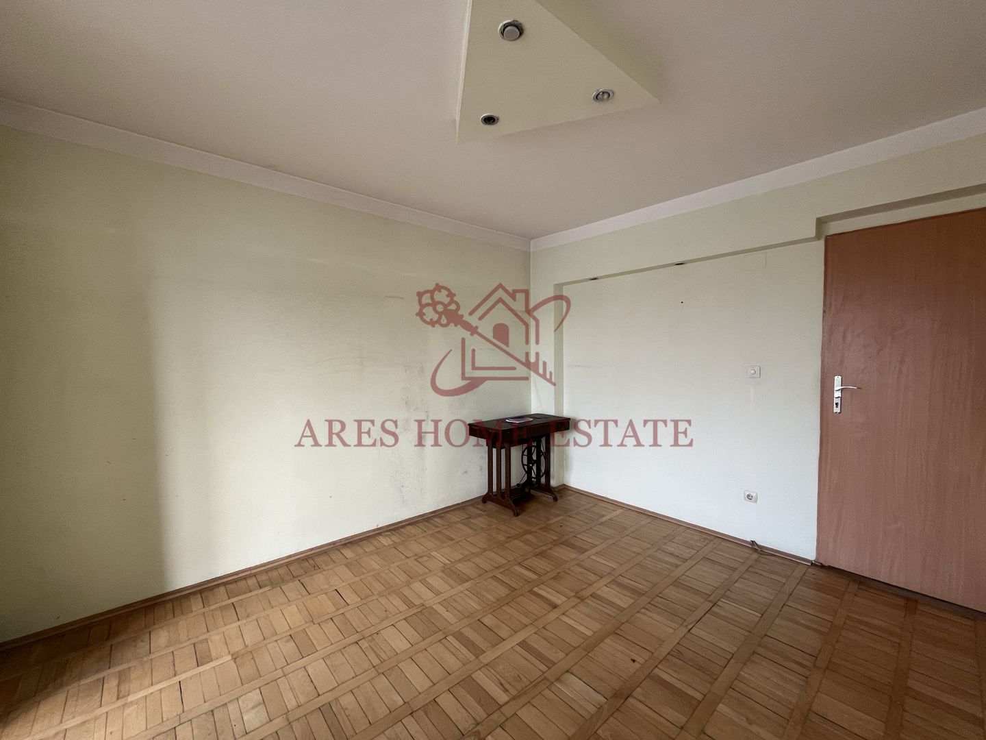 Apartament 3 camere, etaj intermediar – ultracentral, Piața Victoriei - Poză 5