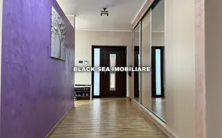 Vila de 7 Camere D+P+1+POD - Curte si garaj, EFORIE NORD Ocazie unica - Poză 11