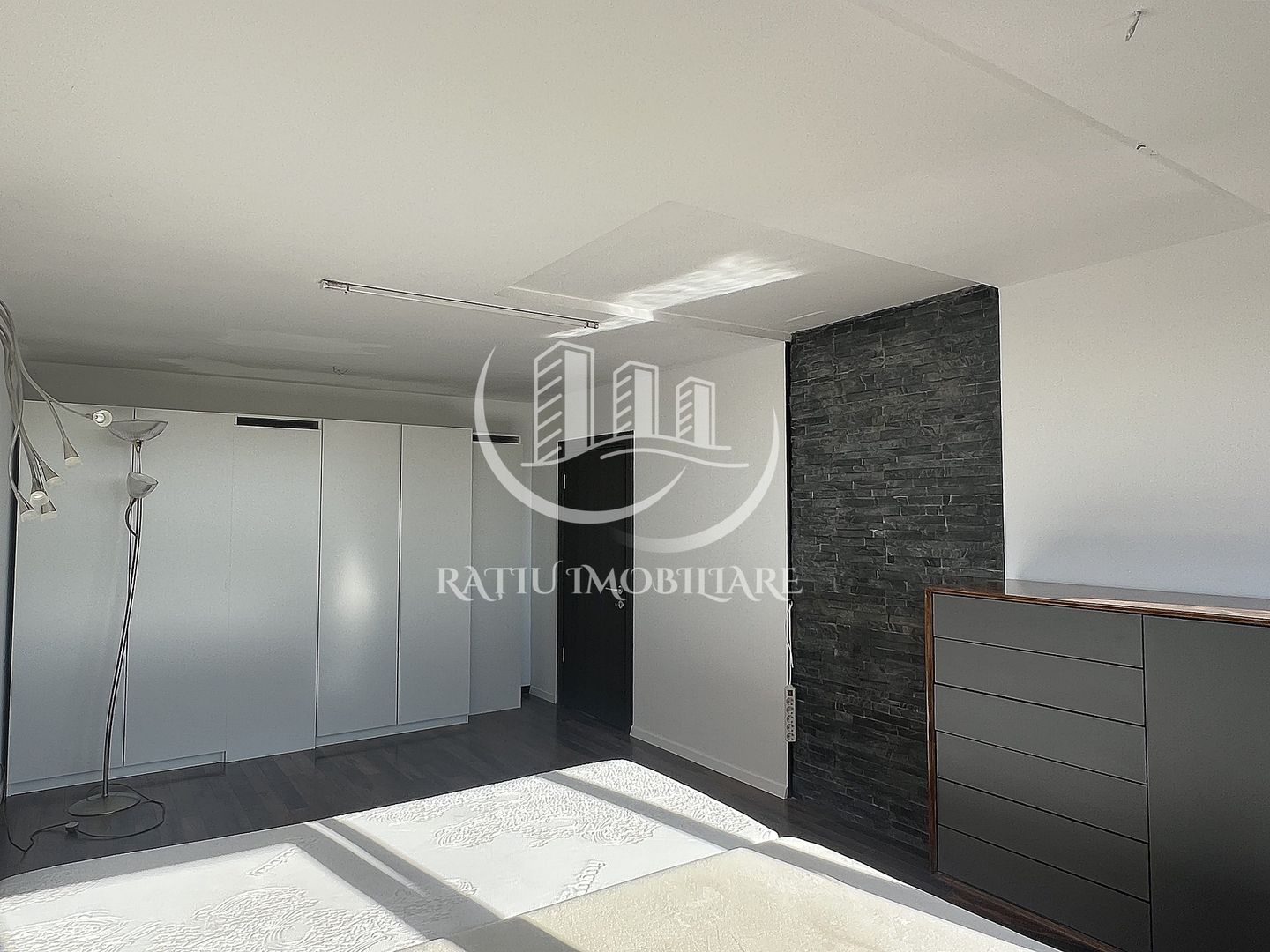 Apartament cu 3 camere | Vedere Panoramica | Rogerius | Oradea - Poză 7