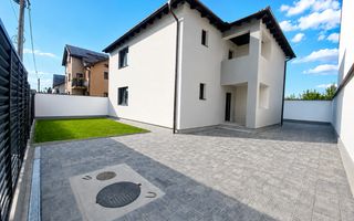 Casa individuala 5 camere-  160 mp- teren 300mp-pivnita Sibiu - Poză 1