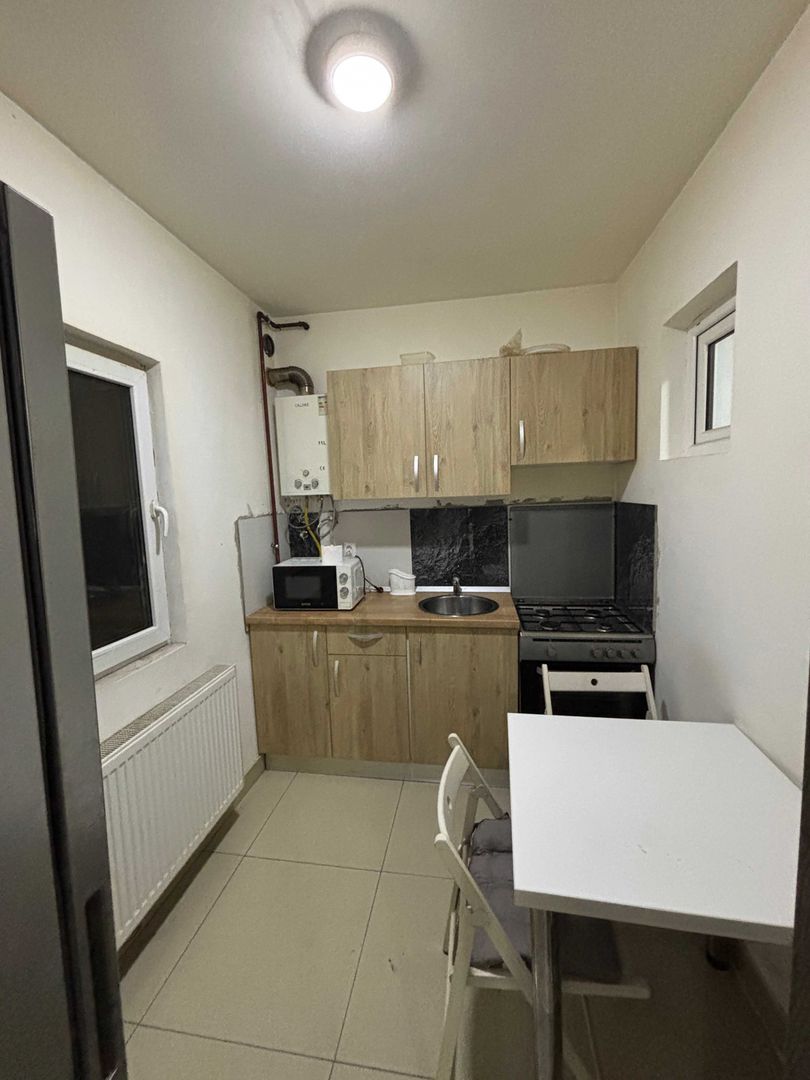 Garsoniera lujerului cu toate utilitatile incluse - Poză 2