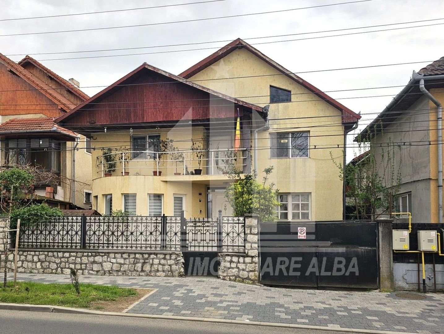 Casa individuala de vanzare, Cetate - Poză 1
