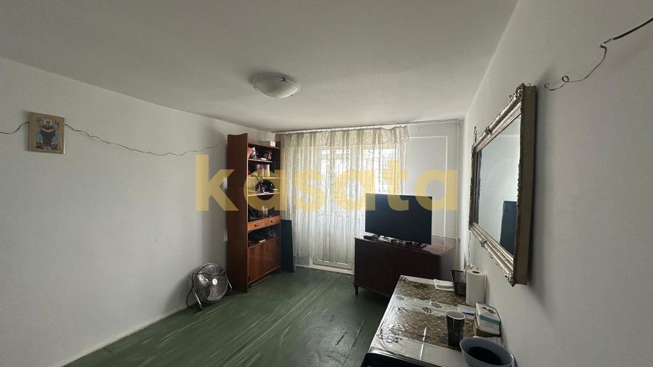 2 camere vanzare, luminos, posibilitate parcare - Poză 3