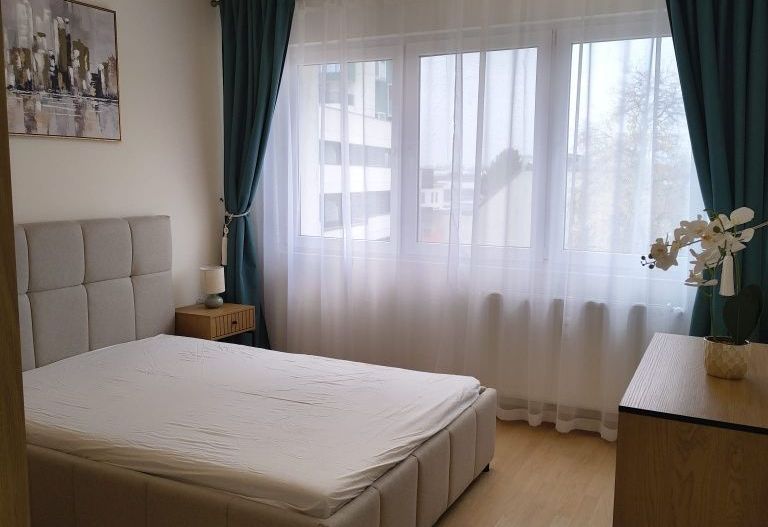 Inchiriez apartament în inima Bucureștiului - Unirii, centrală bloc - Poză 3