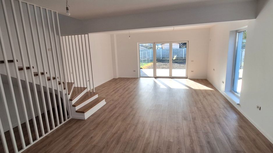 DUPLEX FINALIZAT - finisat la cheie - Poză 2