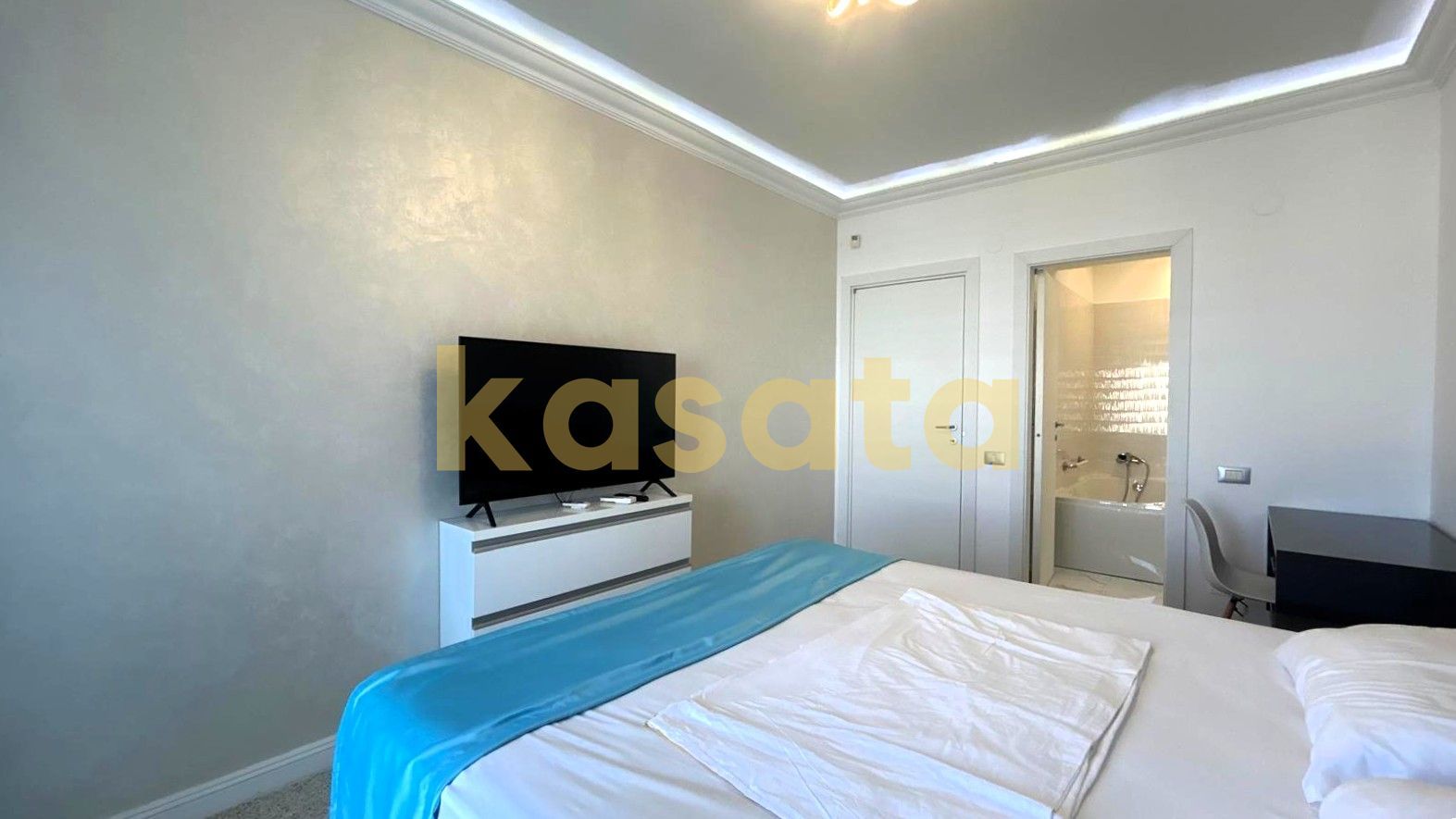 3 camere I White Tower I vedere panoramica I terasa 27 mp I et 7 - Poză 19