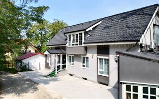 VILĂ EXCLUSIVĂ / 7 CAMERE / BRAN-PREDELUȚ / 5 LOCURI PARCARE - Poză 8