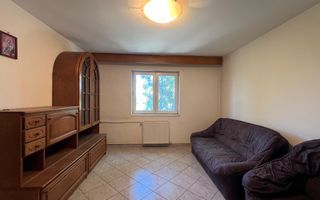 3 camere cu vedere la Parc Humulesti - Poză 1