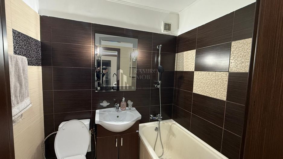 Apartament 3 camere semidecomandat Drumul Taberei - Poză 11