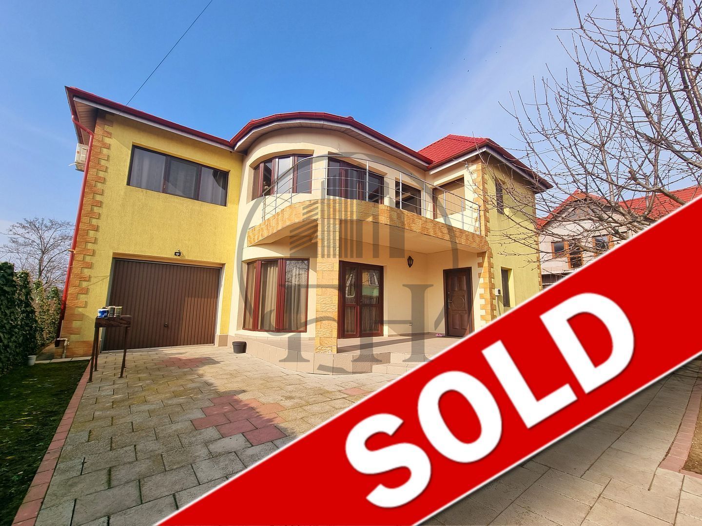 SOLD/VANDUT-Casă / Vilă cu 5 camere de vânzare - Poză 1