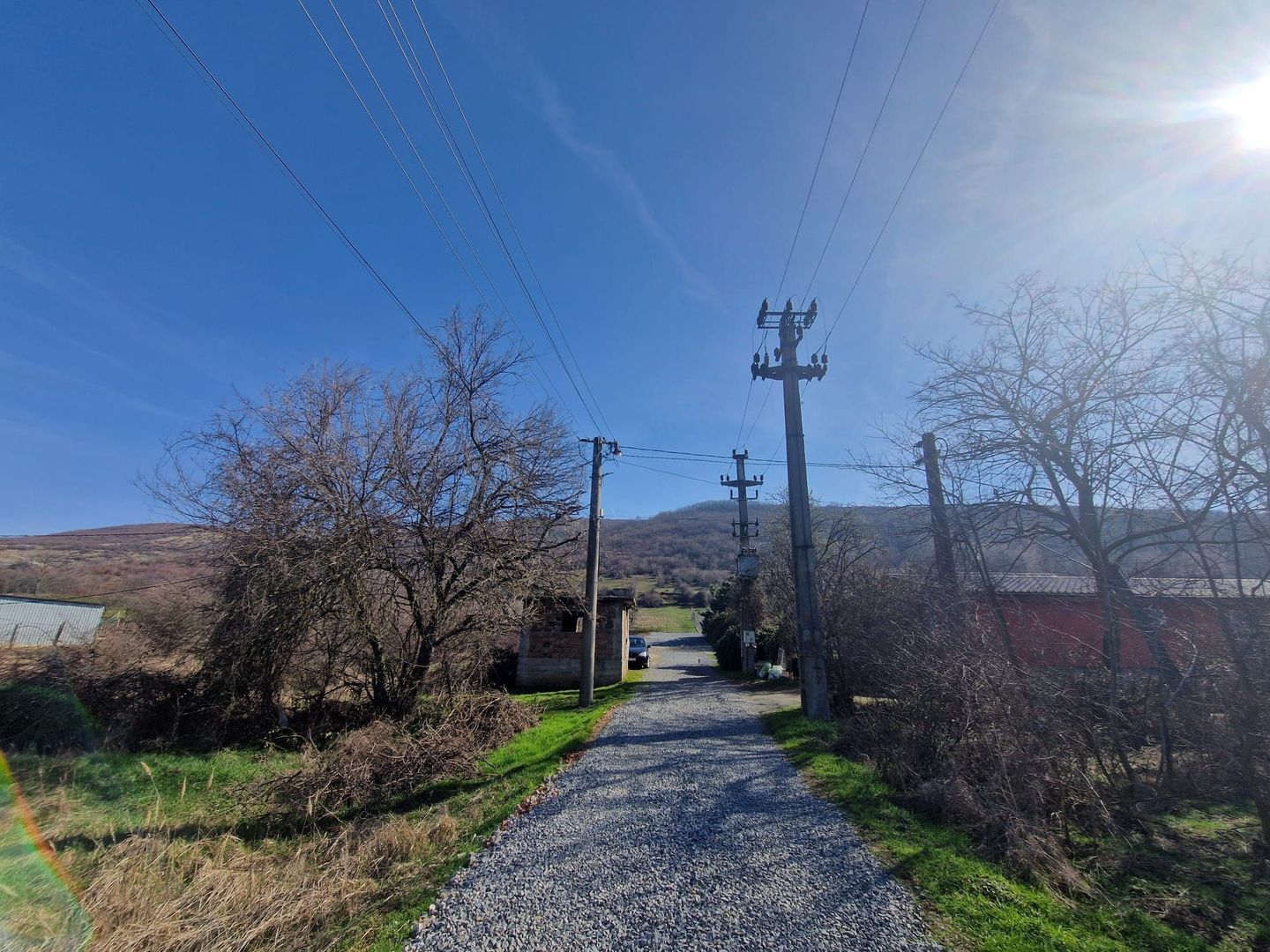 Teren extravilan,  zona si priveliste superba, Cuvin - Poză 1