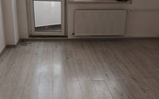 Garsoniera renovata, decomandata - Poză 1