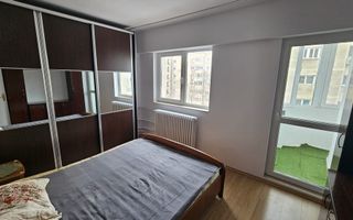 DE VANZARE APARTAMENT 2 CAMERE - AN 1992 -  PANDURI - Poză 1