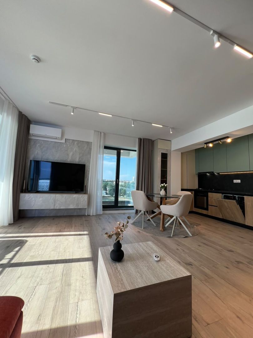 Apartament 2 camere Mamaia | Vedere frontală la lac | mobilat modern - Poză 5