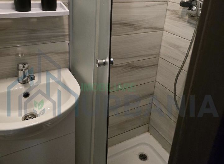 # De vanzare camera cămin 12 mp bularga wc dus,în casa - Poză 6