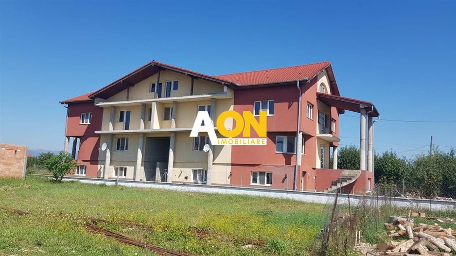 CASA 16 CAMERE 1400 MP TEREN - Poză 2