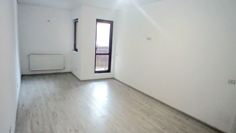 Fundeni-Dobroesti | Garsoniera 38 mp cu loc de parcare - Poză 1