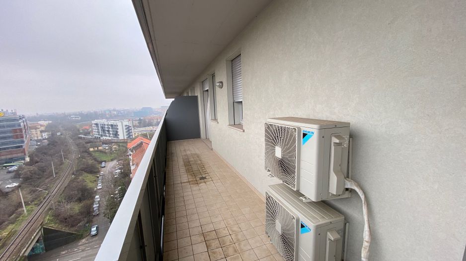 Apartament cu 3 camere   în zona Ultracentral - Poză 19