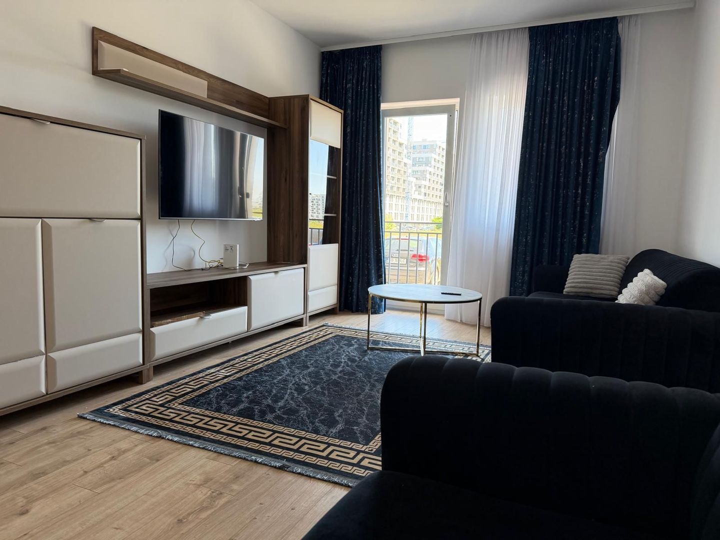 Apartament 2 camere, bucătărie separată - Doamna Stanca - Poză 2