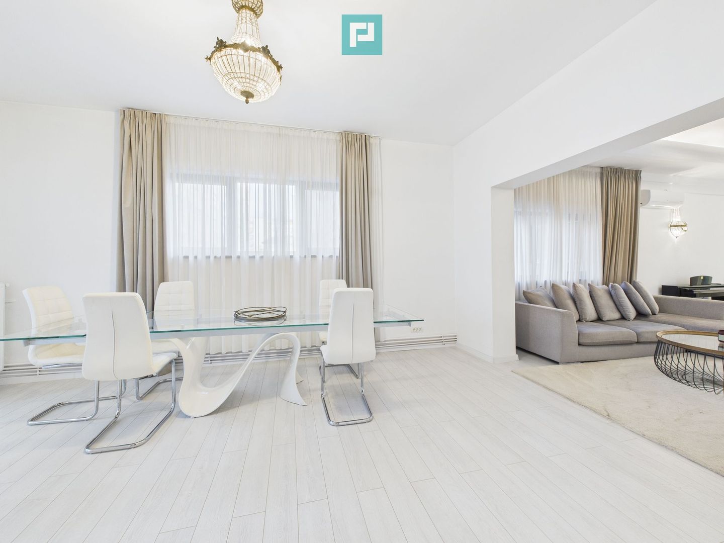 Apartament modern cu 4 camere pe Bulevardul Dacia - Poză 10