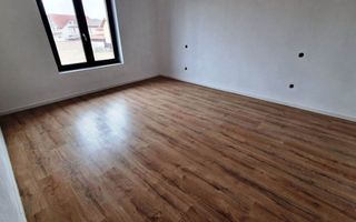 Casa tip duplex - Poză 1